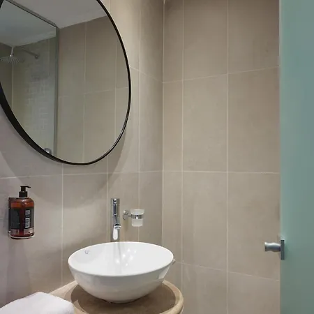 Atlantica Thalassa فندق