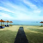 Atlantica Thalassa فندق 4*